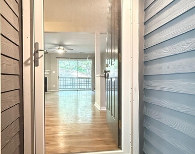 4120 Sedgewood Drive - Photo Thumbnail 1