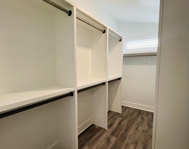 509 Myrtle Avenue - Photo Thumbnail 13