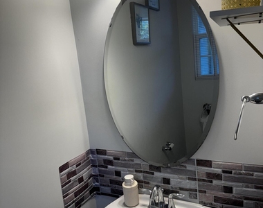 515 Catalina Grande Drive - Photo Thumbnail 3