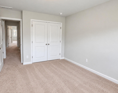 515 Catalina Grande Drive - Photo Thumbnail 13