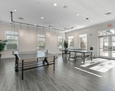 515 Catalina Grande Drive - Photo Thumbnail 31