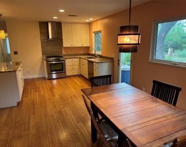 1111 W Oltorf St - Photo Thumbnail 12