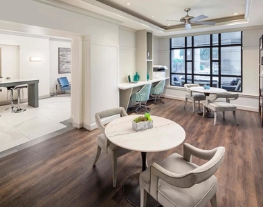 1200 Post Oak Blvd - Photo Thumbnail 23