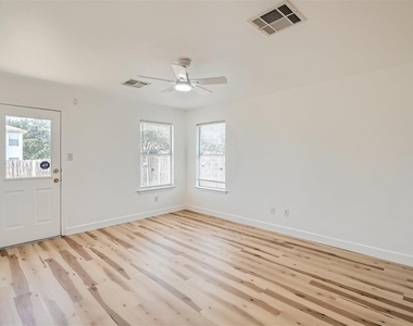 328 Prairie Verbena Dr - Photo Thumbnail 8