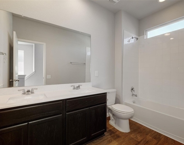 14612 Frankel Loop - Photo Thumbnail 17