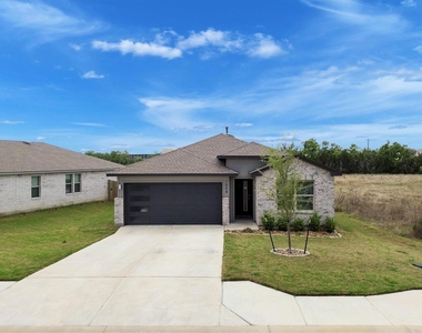 1008 Tipton St - Photo Thumbnail 33