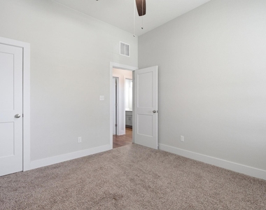 4400 Mandalin St - Photo Thumbnail 30