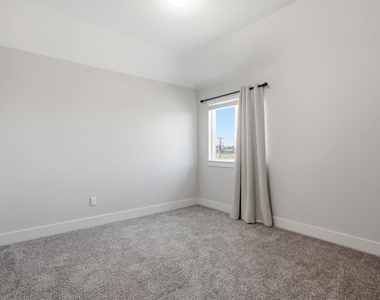 4400 Mandalin St - Photo Thumbnail 25