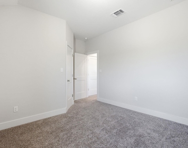 4400 Mandalin St - Photo Thumbnail 26