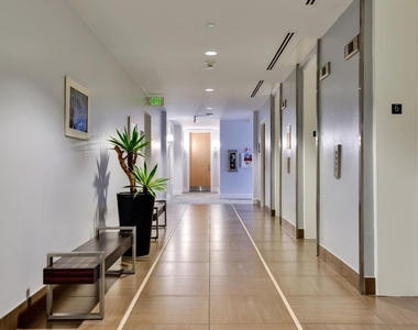 603 Davis St - Photo Thumbnail 3