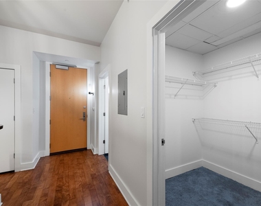 603 Davis St - Photo Thumbnail 10