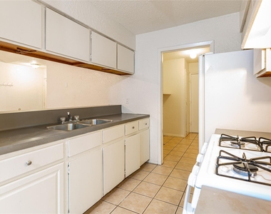 11405 Ptarmigan Dr - Photo Thumbnail 1