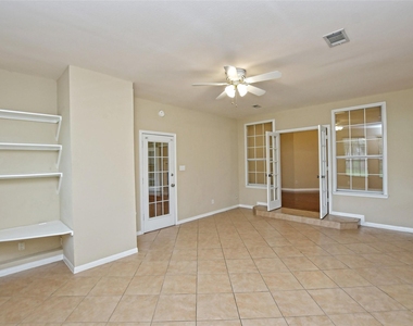 13220 Villa Park Dr - Photo Thumbnail 21