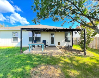2204 Brewers Pl - Photo Thumbnail 21