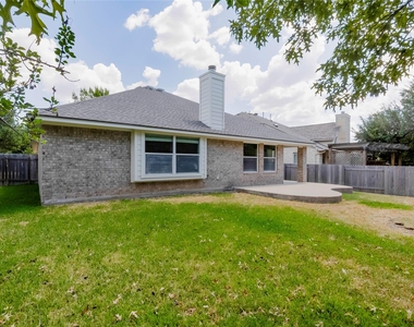 15220 Fernhill Dr - Photo Thumbnail 30