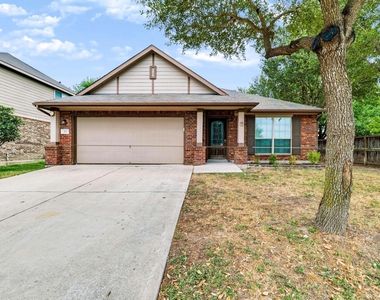 111 Sandstone Trl - Photo Thumbnail 25
