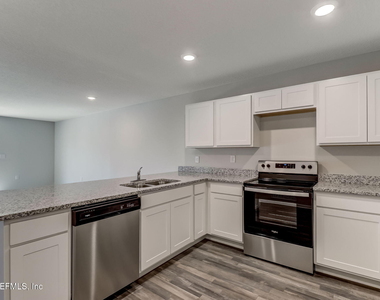 45303 Red Brick Drive - Photo Thumbnail 7