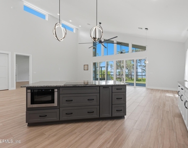 22826 Ne 69th Avenue - Photo Thumbnail 11