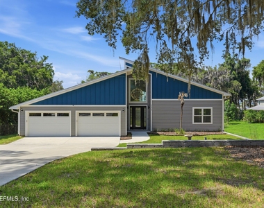 22826 Ne 69th Avenue - Photo Thumbnail 3