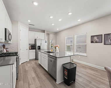148 Sweet Oak Way - Photo Thumbnail 6