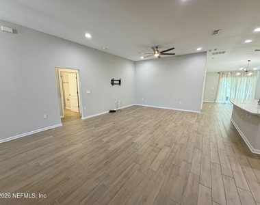 7743 Island Fox Road - Photo Thumbnail 3