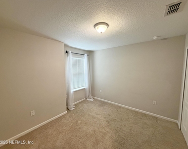 7743 Island Fox Road - Photo Thumbnail 12