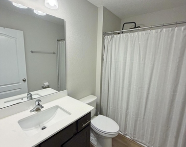 7743 Island Fox Road - Photo Thumbnail 8