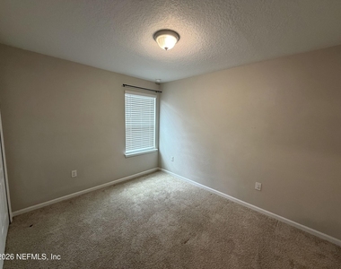 7743 Island Fox Road - Photo Thumbnail 14