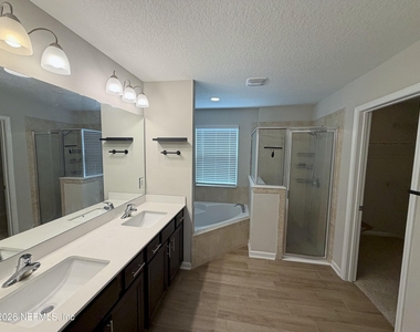 7743 Island Fox Road - Photo Thumbnail 9