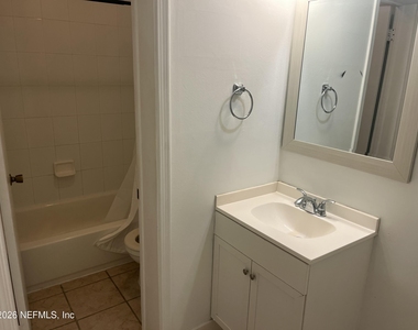 1738 El Prado Road - Photo Thumbnail 5