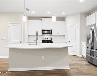 171 Tamar Court - Photo Thumbnail 4