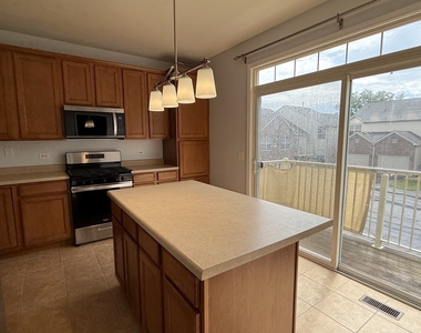 5305 Cobblers Crossing - Photo Thumbnail 5