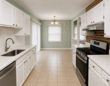 119 S Elroy Avenue - Photo Thumbnail 2