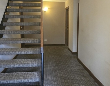 620 Mallard Court - Photo Thumbnail 2