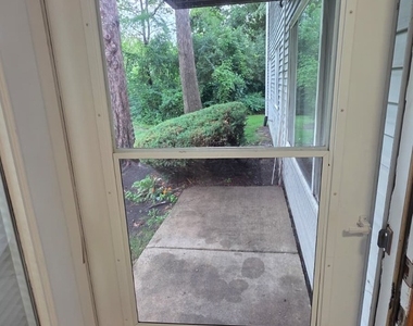 620 Mallard Court - Photo Thumbnail 18