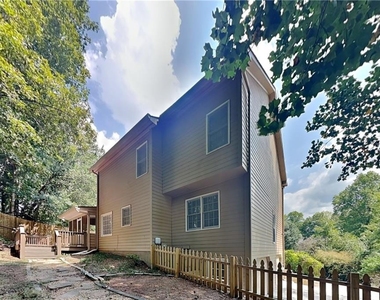3163 Oak Springs Way - Photo Thumbnail 17