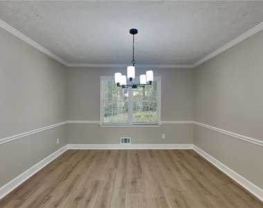 3163 Oak Springs Way - Photo Thumbnail 7