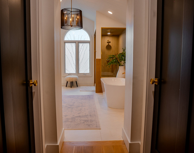 4738 W Pratt Avenue - Photo Thumbnail 22