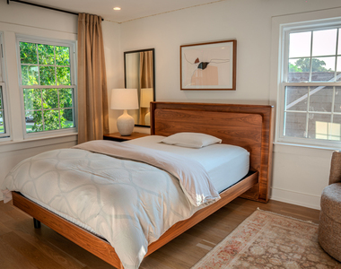 4738 W Pratt Avenue - Photo Thumbnail 14