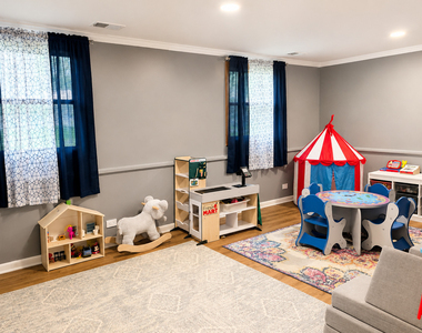 476 Raupp Boulevard - Photo Thumbnail 11