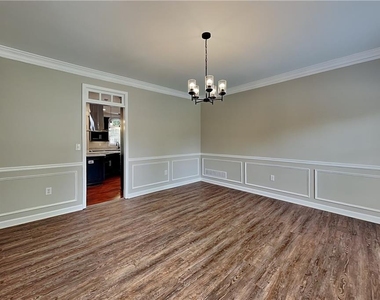 3146 Crestmont Way Nw - Photo Thumbnail 8