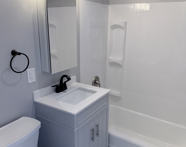2069 N 18th Avenue - Photo Thumbnail 19