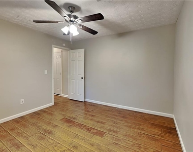 3544 Willgrove Way - Photo Thumbnail 10