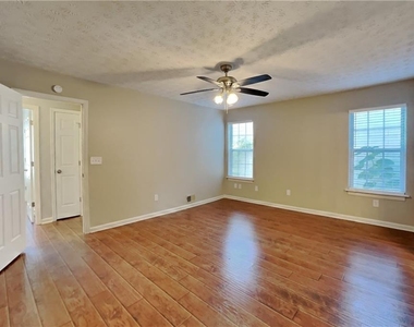 3544 Willgrove Way - Photo Thumbnail 8