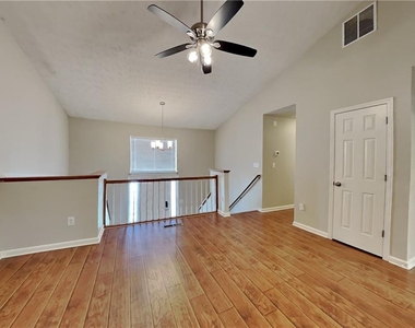 3544 Willgrove Way - Photo Thumbnail 3