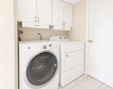 130 Park Ridge Court - Photo Thumbnail 16