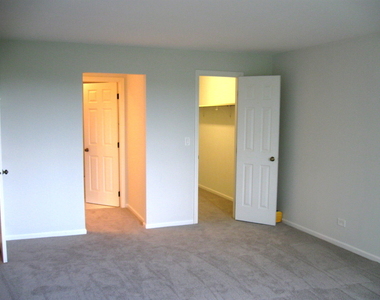 2020 Chestnut Avenue - Photo Thumbnail 13