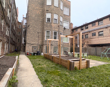 5138 S Kenwood Street - Photo Thumbnail 17