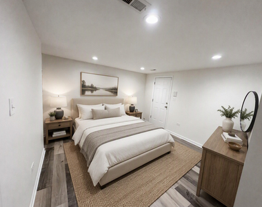 5138 S Kenwood Street - Photo Thumbnail 5