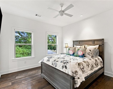 3573 Parkside Way - Photo Thumbnail 29